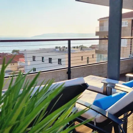 Skypool 77 With Private Pool Lägenhet