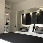 Appartement Skypool 77 With Private Pool Makarska